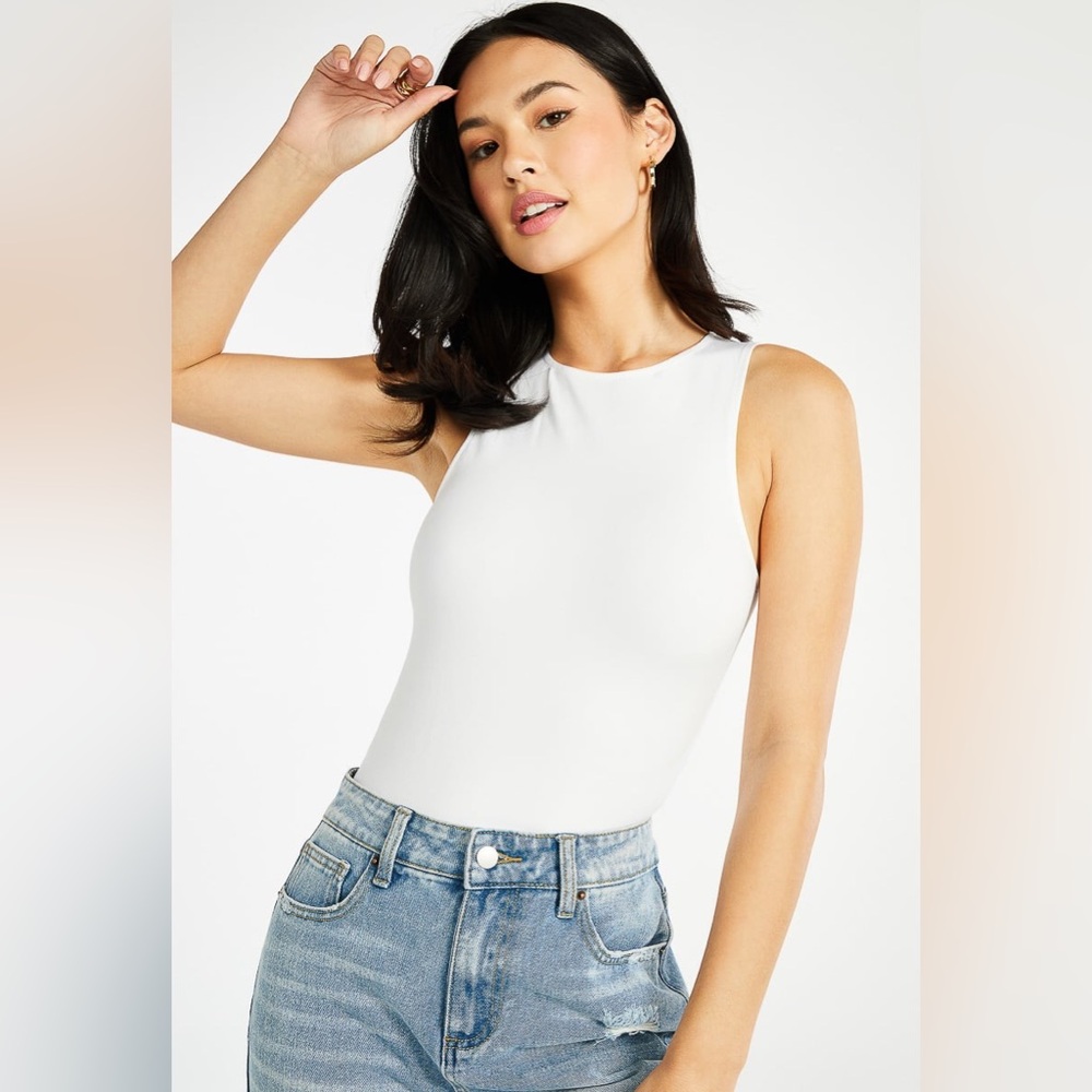 Shoedazzle Seamless Tank Bodysuits Set Tan & White, Size XS/S, Versatile Basics